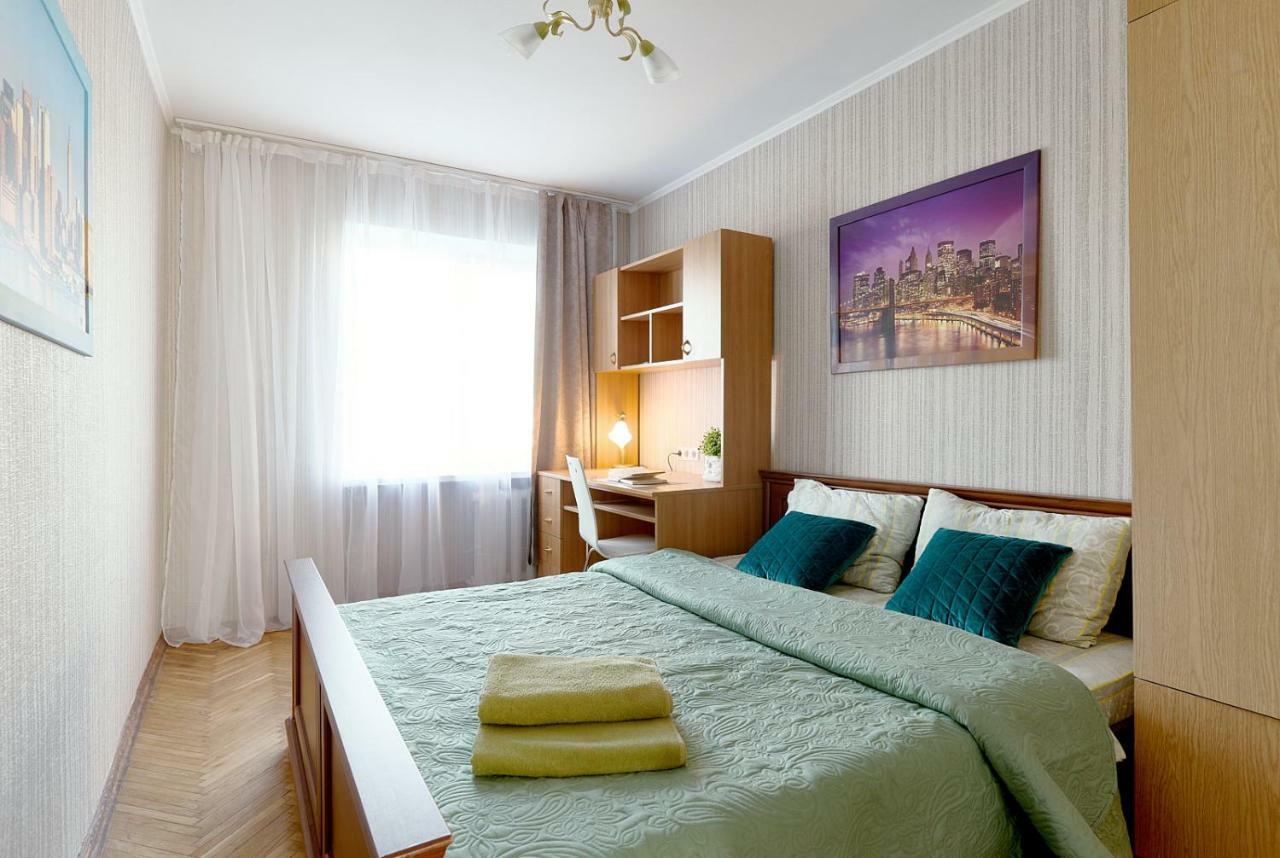 L3-82 Main Street- Modern New Three 3 Separate 3Bedrooms 100 M2 - Central Location, Metro Palace Of Sports - Gulliver Mall, Arena City Kiev Ngoại thất bức ảnh