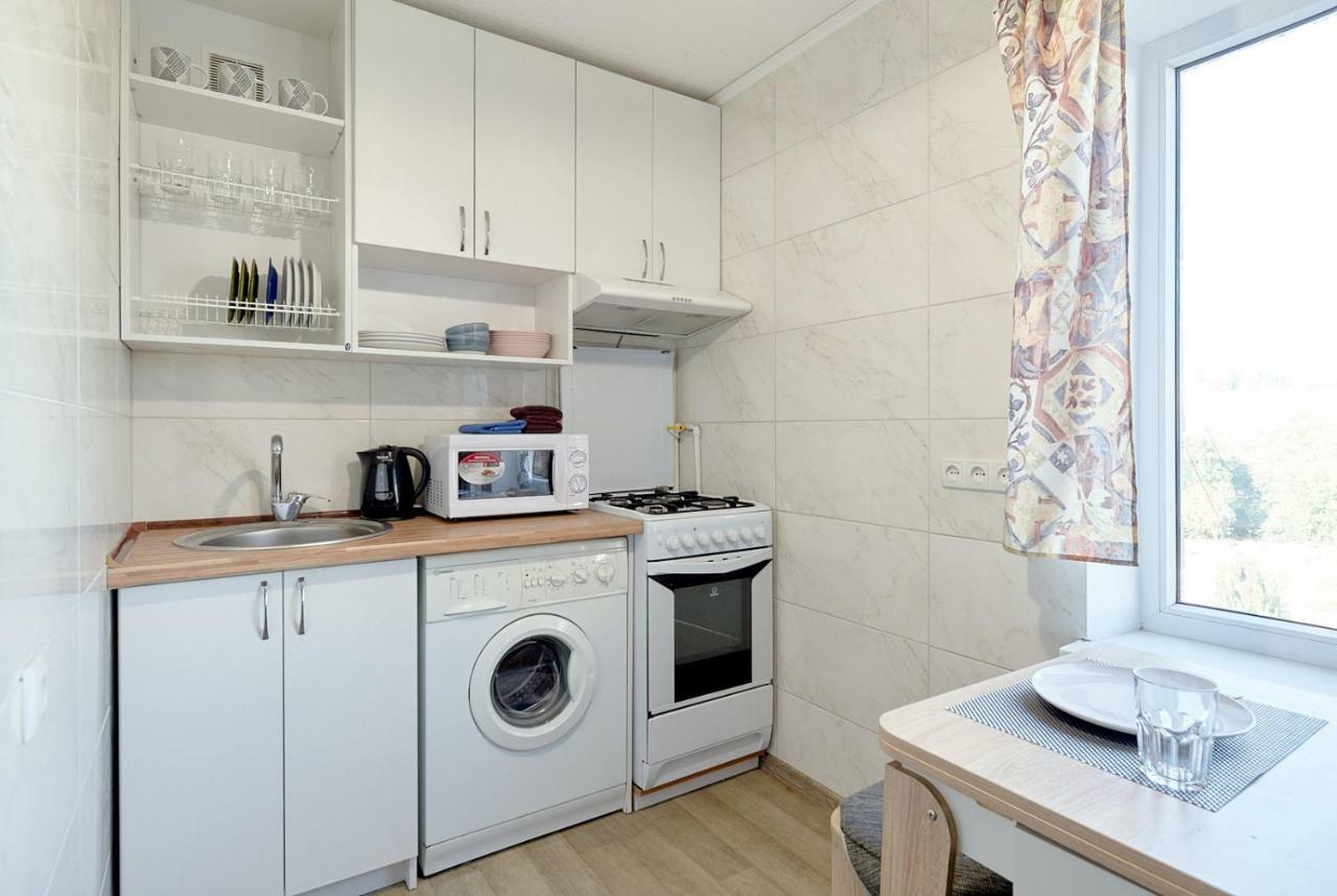 L3-82 Main Street- Modern New Three 3 Separate 3Bedrooms 100 M2 - Central Location, Metro Palace Of Sports - Gulliver Mall, Arena City Kiev Ngoại thất bức ảnh